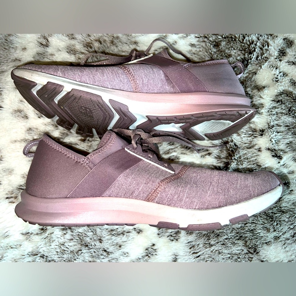 New Balance Fuel Core